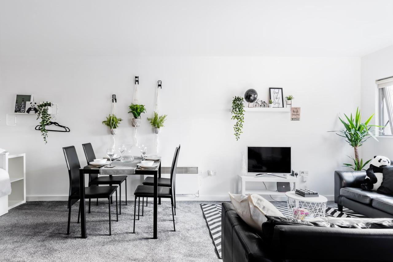 Air Host And Stay - Argyle Apartment Sleeps 4 City Centre Ливърпул Екстериор снимка