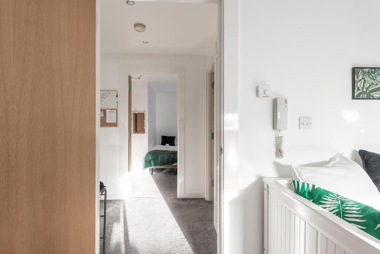 Air Host And Stay - Argyle Apartment Sleeps 4 City Centre Ливърпул Екстериор снимка